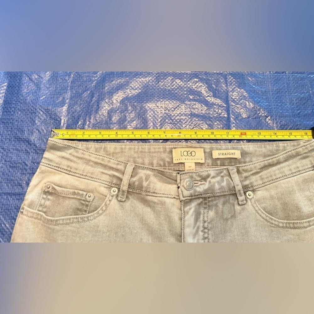 LOGO by Lori Goldstein Women’s Light Gray Straight Jeans Size 10 - Picture 10 of 15